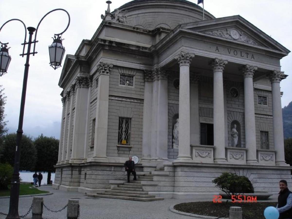Appartamento Oasi Felice Como Exterior foto