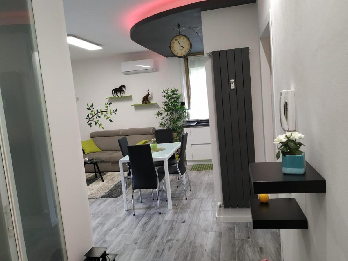 Appartamento Oasi Felice Como Exterior foto